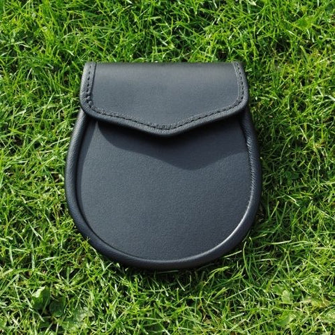 Plain Black Day Wear Sporran with Genuine Black Leather by Gleann Righ