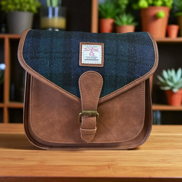 Harris Tweed Large Saddle Bag 8320