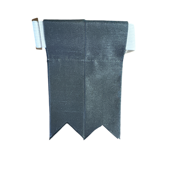 Kilt Flashes in 10 Colours by J Woods