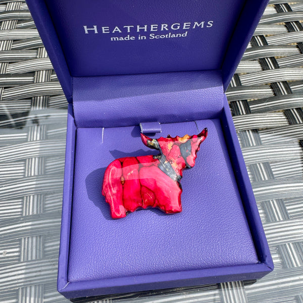 Heathergems Highland Cow Brooch HB22 Red