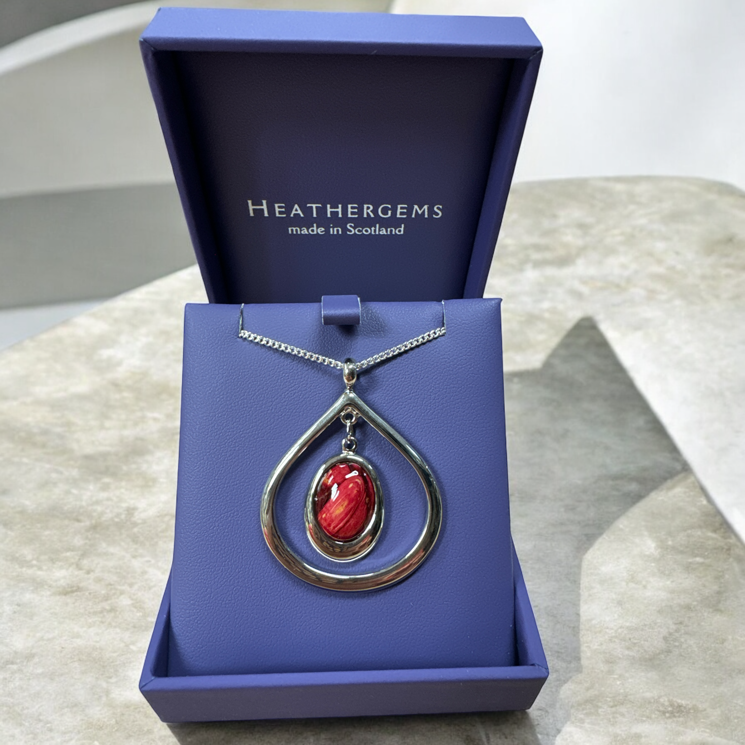 Heathergems Open Tearlach Pendant 