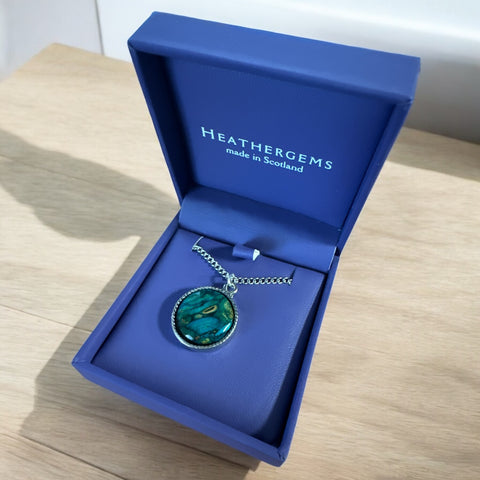 Heathergems Round Pewter Pendant Green