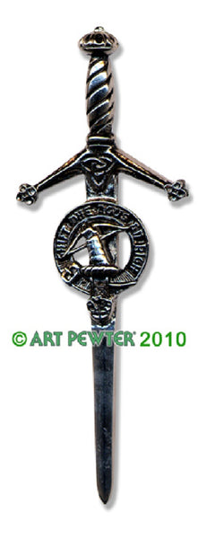 Macinnes Clan Crest kilt PIn