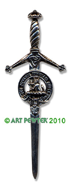 Macthomas Clan Crest kilt PIn