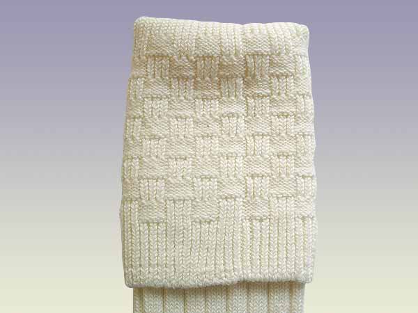 Mens Glenbeg Kilt Socks in Ecru