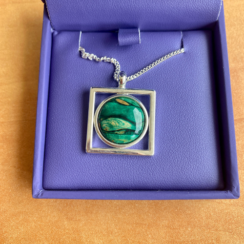 Heathergems Open Square Pendant Necklace HP-20