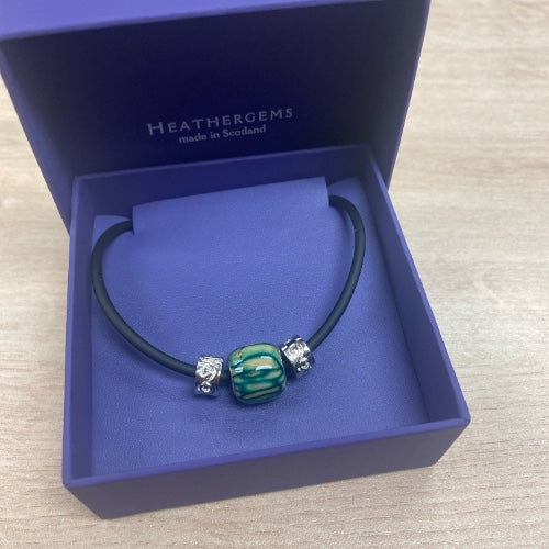Heathergems Round Heather Thong Pendant Necklace HP46