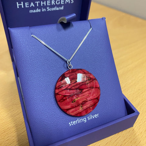 Heathergems round pendant